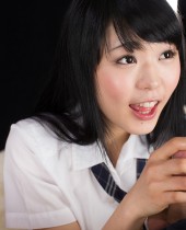 Japanese fetish Idol Yui Kawagoe stars in an uncensored HD handjob video